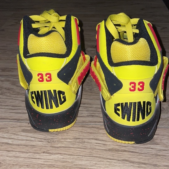 Brand new Patrick Ewing Rogue’s - Picture 3 of 6